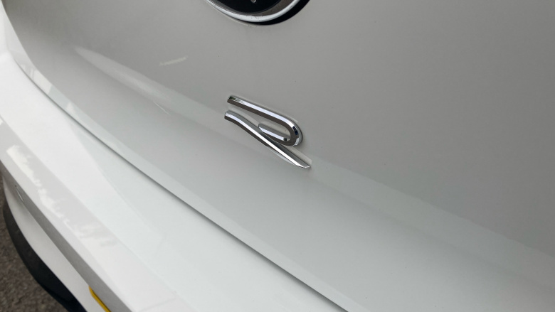 Volkswagen Golf 2.0 TSI 320 R 4Motion 5dr DSG Petrol Hatchback